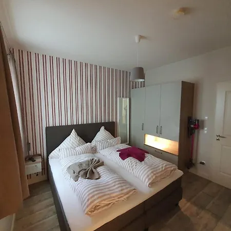 Apartment Alte Schulstraße Altstadtdomizil Helin Whg 3 *