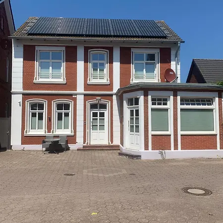 Alte Schulstrasse Altstadtdomizil Helin Whg 3 شقة